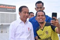 Presiden Jokowi Akhirnya Nikmati Keindahan Pantai Bira Bulukumba, Kamu Kapan?